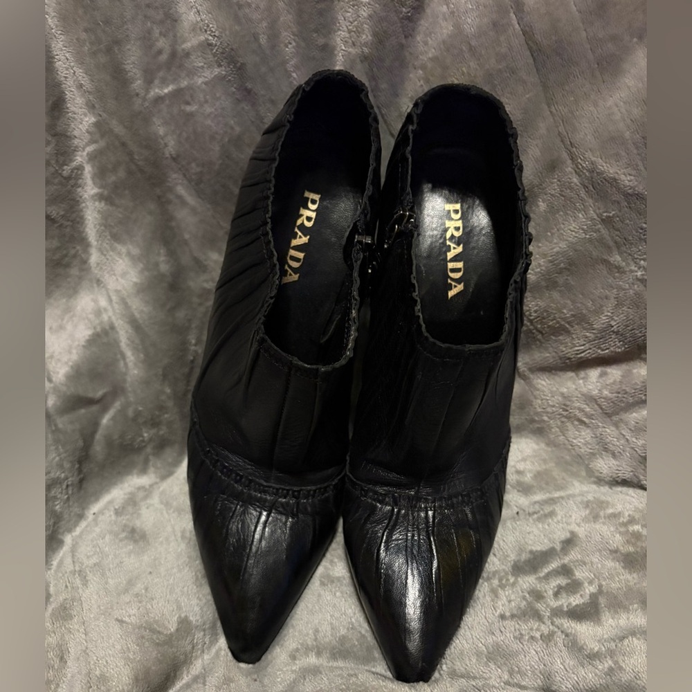 Vintage Prada Women's Black Heeled Boots size 38